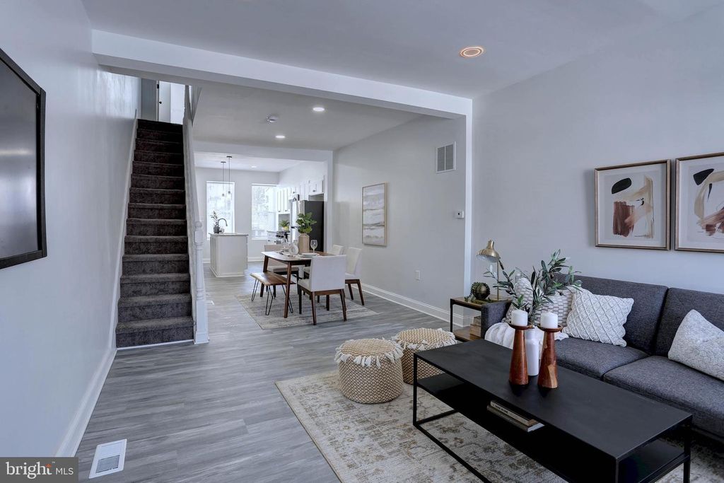 1729 BRADDISH AVE, Baltimore, MD 21216