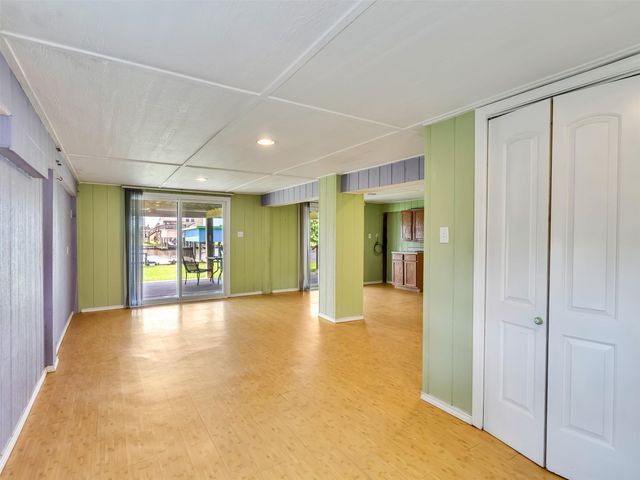 2172 County Road 297, Sargent, TX 77414
