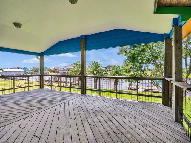 2172 County Road 297, Sargent, TX 77414