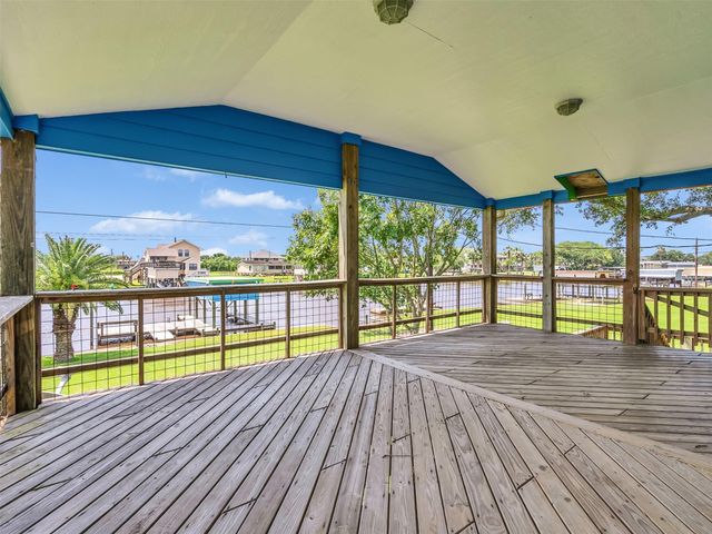 2172 County Road 297, Sargent, TX 77414