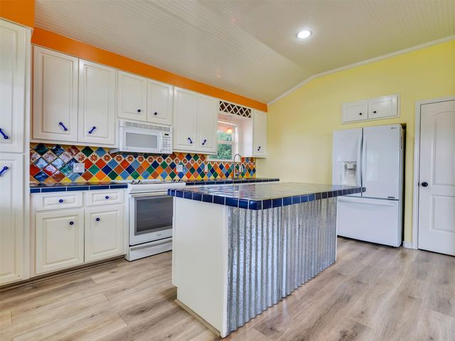 2172 County Road 297, Sargent, TX 77414