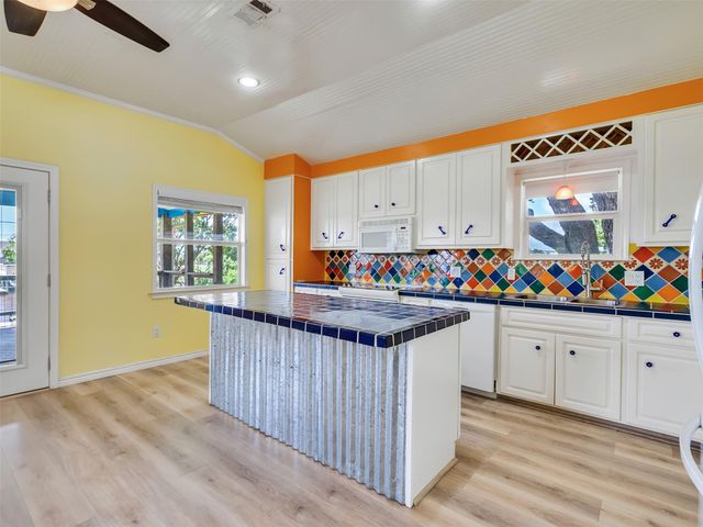 2172 County Road 297, Sargent, TX 77414