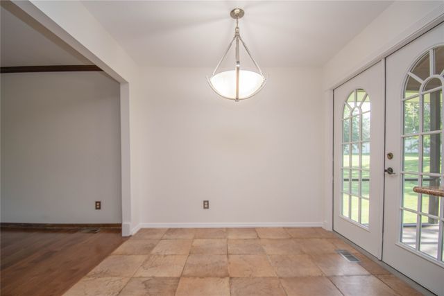 1148 Pinehurst Lane, Norwalk, IA 50211