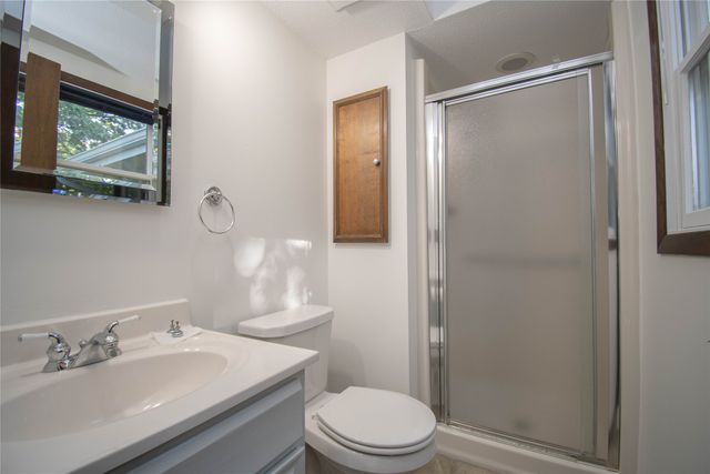 1148 Pinehurst Lane, Norwalk, IA 50211
