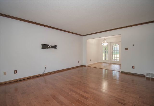 1148 Pinehurst Lane, Norwalk, IA 50211