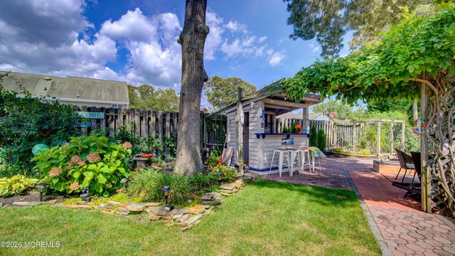 22 Quail Run, Brick, NJ 08723