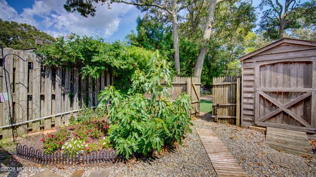 22 Quail Run, Brick, NJ 08723