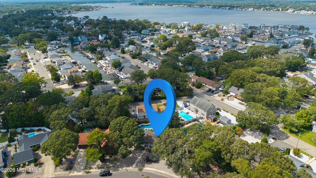 22 Quail Run, Brick, NJ 08723