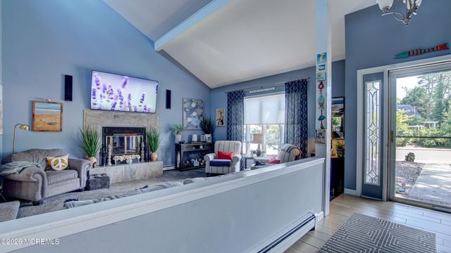 22 Quail Run, Brick, NJ 08723