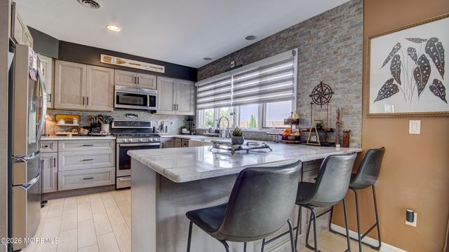 22 Quail Run, Brick, NJ 08723
