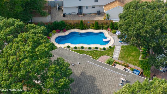 22 Quail Run, Brick, NJ 08723