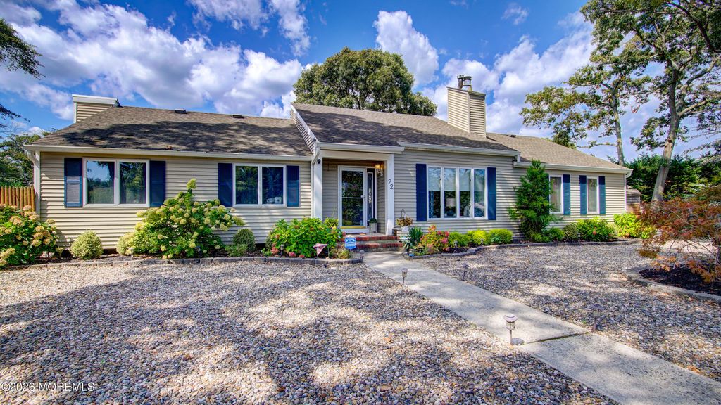 22 Quail Run, Brick, NJ 08723