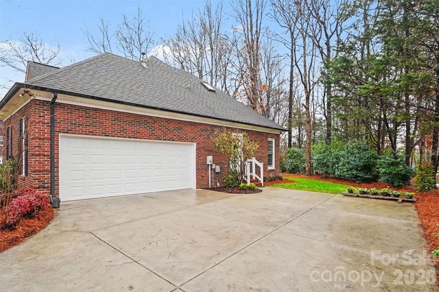 9525 Millen Drive, Harrisburg, NC 28075