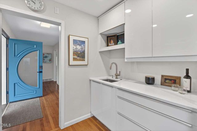 32 Mount Bolus Road, Chapel Hill, NC 27514