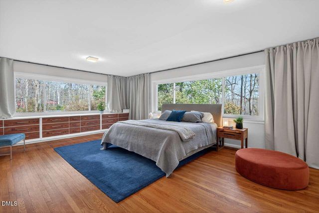 32 Mount Bolus Road, Chapel Hill, NC 27514