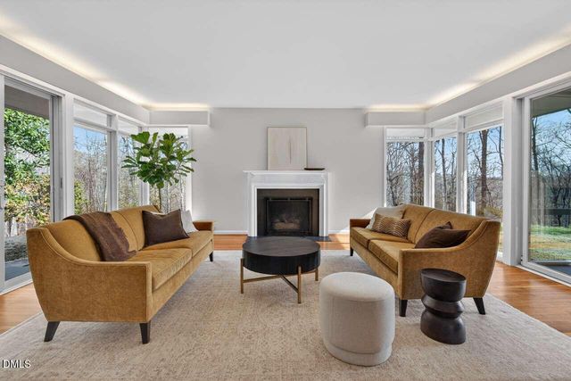 32 Mount Bolus Road, Chapel Hill, NC 27514