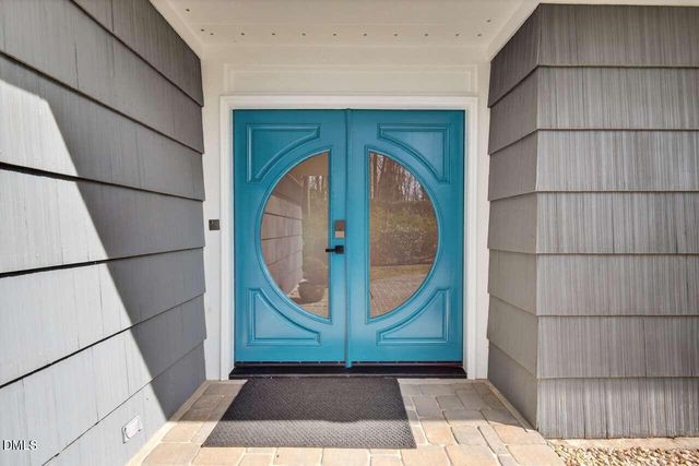 32 Mount Bolus Road, Chapel Hill, NC 27514