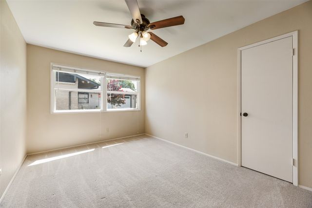 908 Prestwick Lane, Richardson, TX 75080