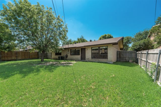908 Prestwick Lane, Richardson, TX 75080