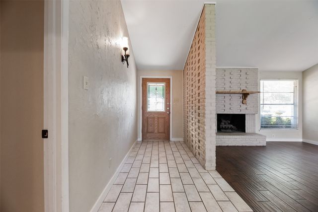 908 Prestwick Lane, Richardson, TX 75080