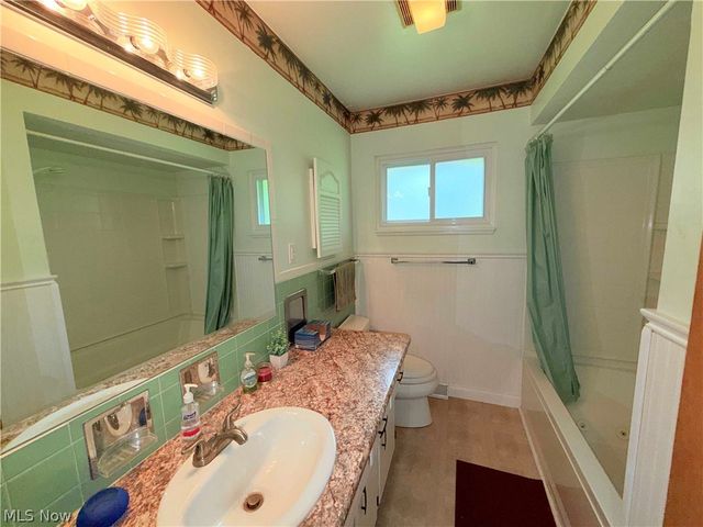 3591 Dayton Avenue, Kent, OH 44240