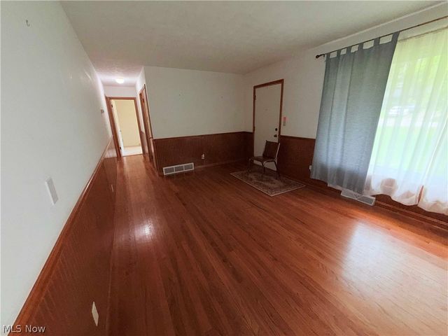 3591 Dayton Avenue, Kent, OH 44240