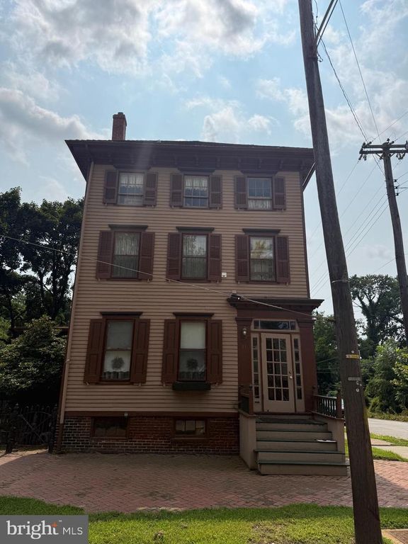 81 W BROADWAY, SALEM, NJ 08079 — photo 2