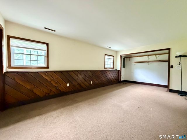 30 Valley Brook Terrace, Stratford, CT 06614