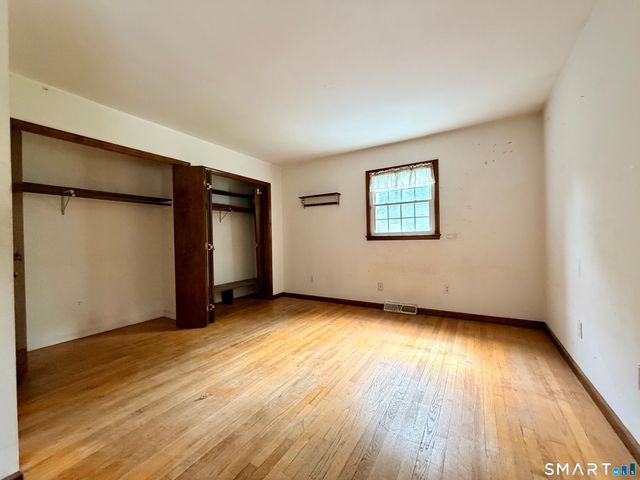 30 Valley Brook Terrace, Stratford, CT 06614