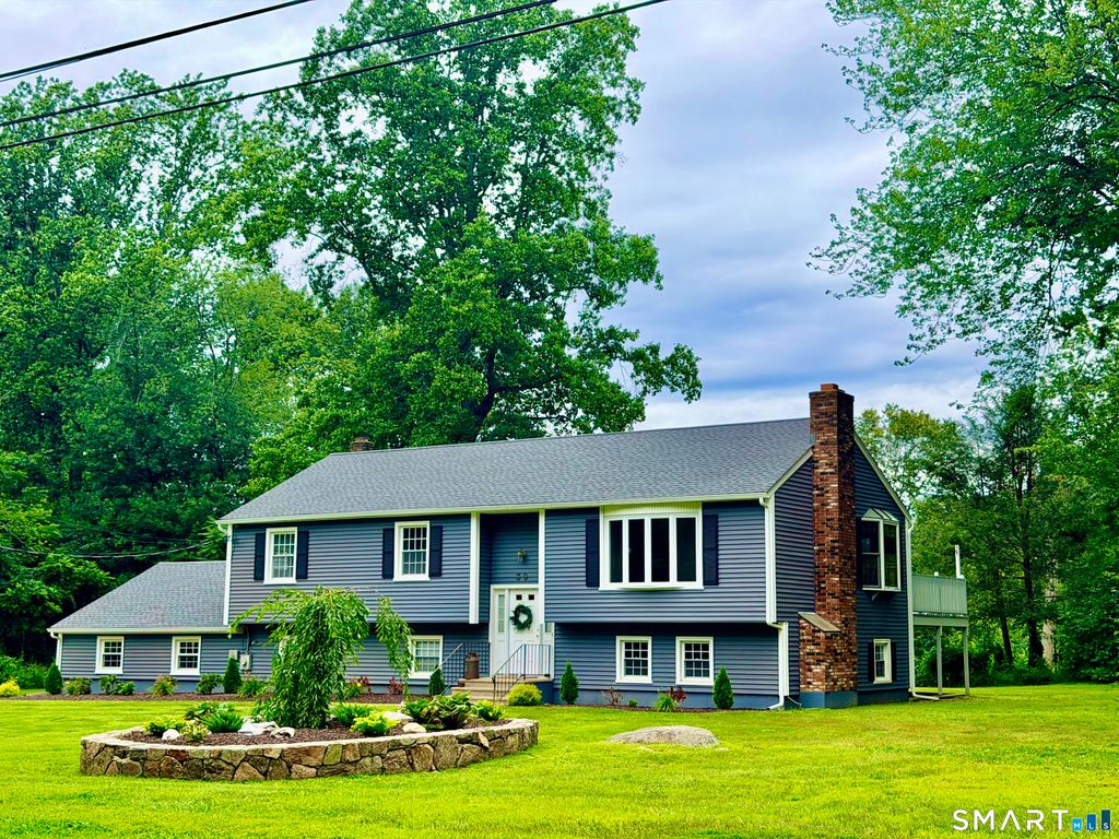 30 Valley Brook Terrace, Stratford, CT 06614