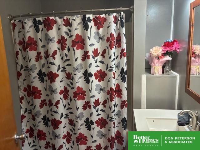 1014 E 9th Street, Schuyler, NE 68661