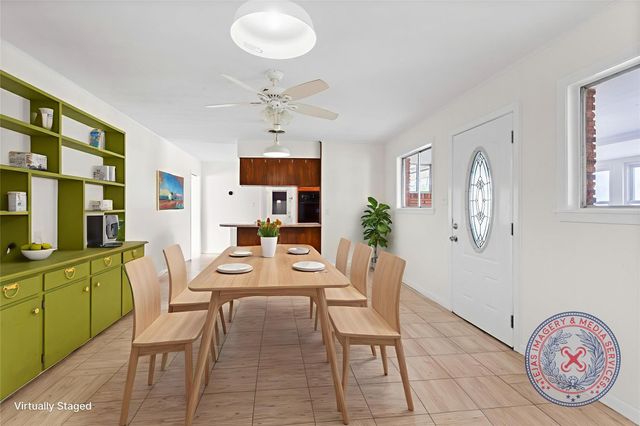 3601 E Jasmine Street, Pearland, TX 77581