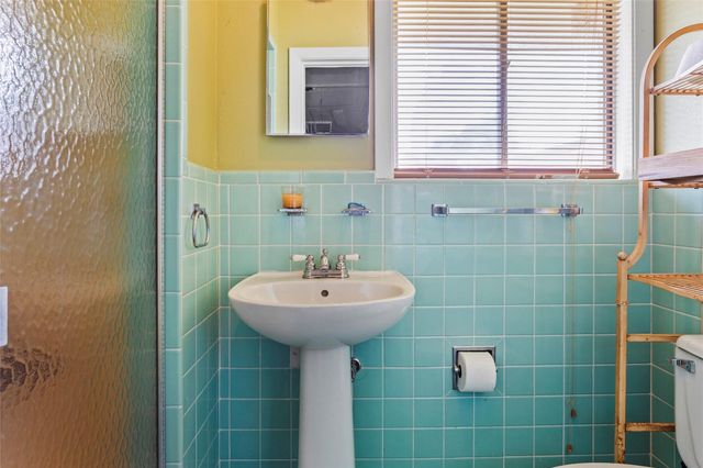 3601 E Jasmine Street, Pearland, TX 77581