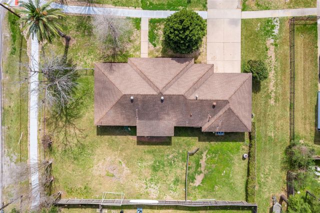 3601 E Jasmine Street, Pearland, TX 77581