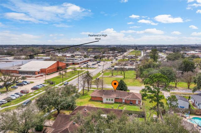 3601 E Jasmine Street, Pearland, TX 77581