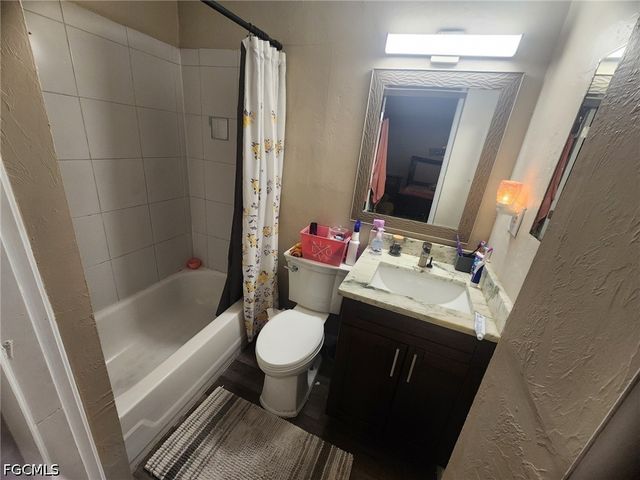 4707 Duera Mae DR, Fort Myers, FL 33908