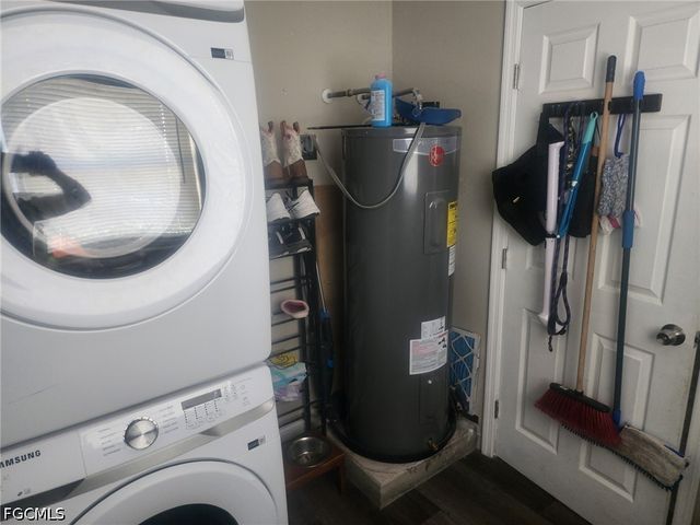 4707 Duera Mae DR, Fort Myers, FL 33908