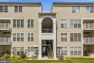 21843 BALDWIN SQ #301, Sterling, VA 20164