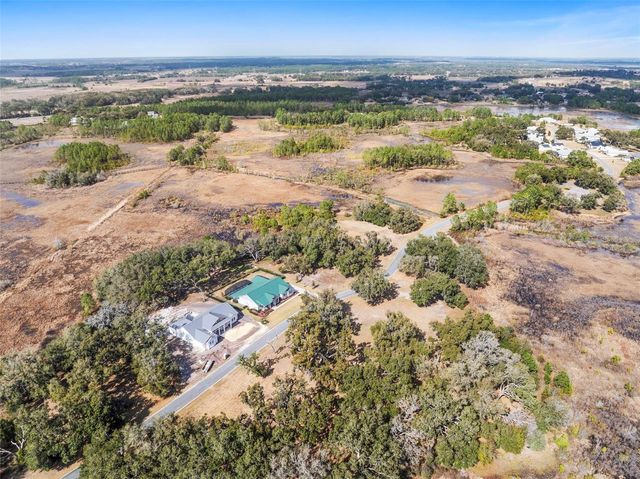 446 LONG AND WINDING ROAD, Howey In The Hills, FL 34737