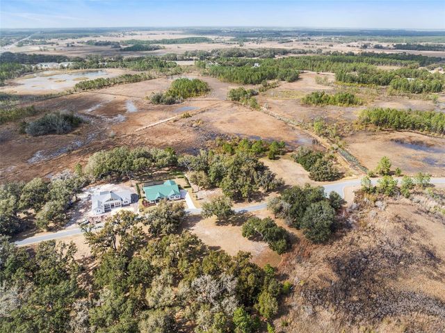 446 LONG AND WINDING ROAD, Howey In The Hills, FL 34737