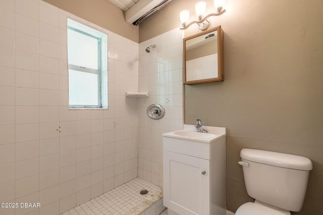 442 Dorothy Avenue, Holly Hill, FL 32117