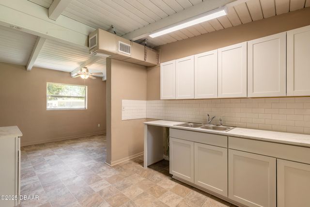 442 Dorothy Avenue, Holly Hill, FL 32117