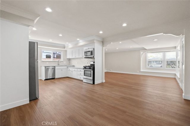 2932 Bostonian, Los Alamitos, CA 90720