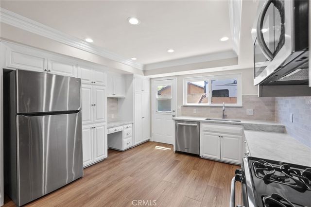 2932 Bostonian, Los Alamitos, CA 90720