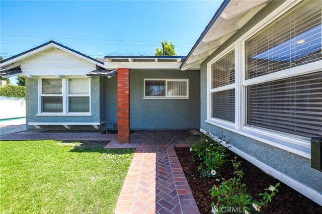 2932 Bostonian, Los Alamitos, CA 90720