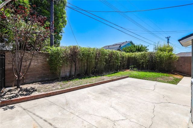 2932 Bostonian, Los Alamitos, CA 90720