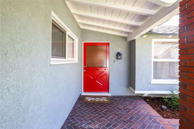 2932 Bostonian, Los Alamitos, CA 90720