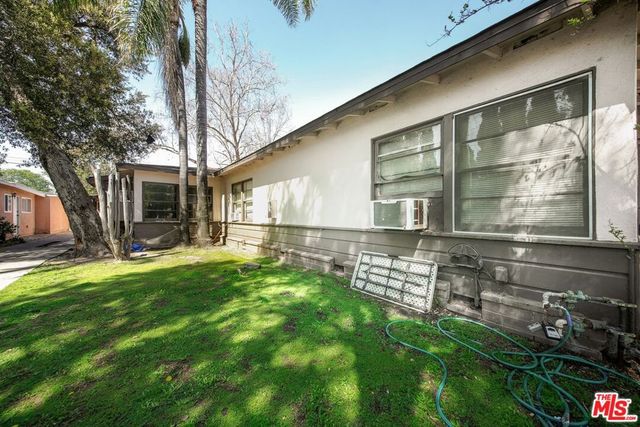 5663 Kester Avenue, North Hollywood, CA 91411