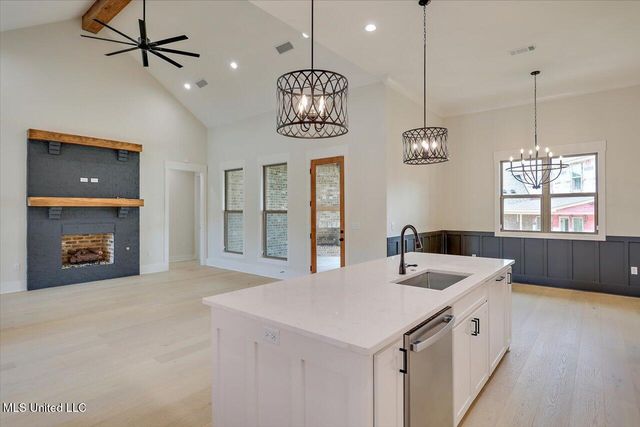 184 Bronson Bend, Flowood, MS 39232