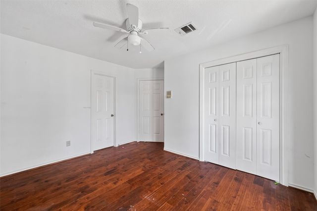 15307 T C Jester Boulevard, Houston, TX 77068